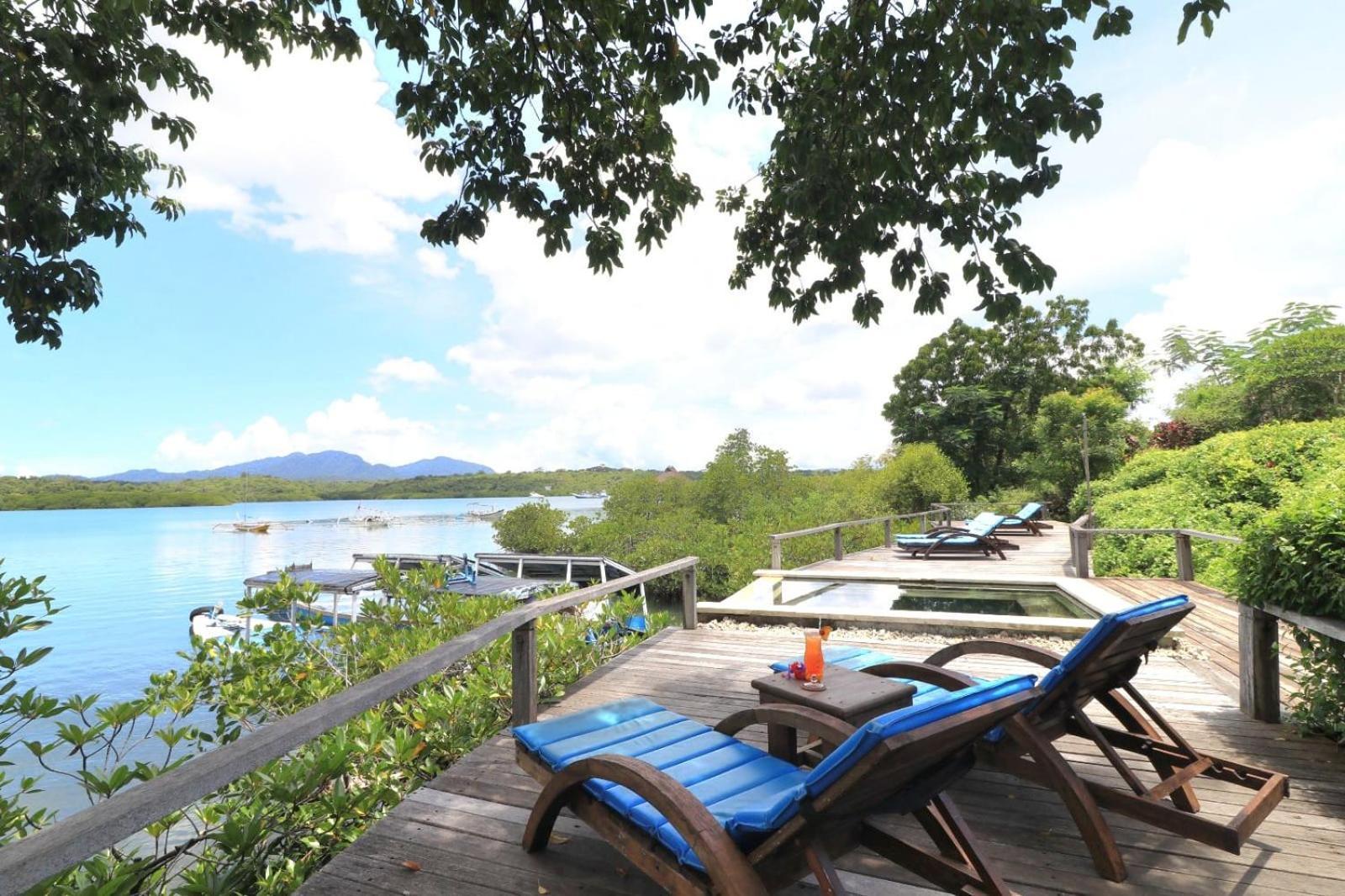Naya Gawana Resort & Spa Banyuwedang Exterior photo